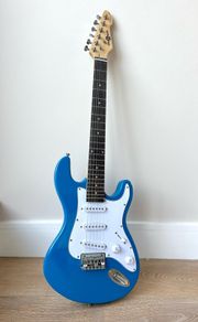 Gear4music 3/4 Size Electric Guitar