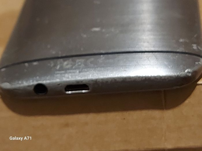 HTC One-M8, 1.8GB Ram, 16GB HDD, O2 network I think, working fine, Does show wear