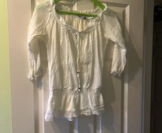 Atmosphere white top