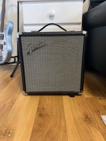 Fender Rumble 15 V1