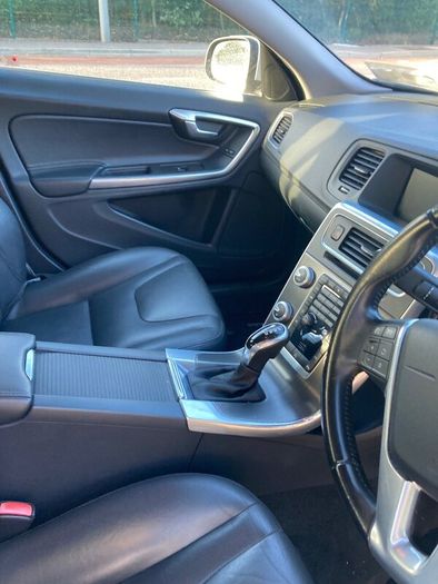 Volvo V60 2015