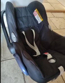Baby car seat and base