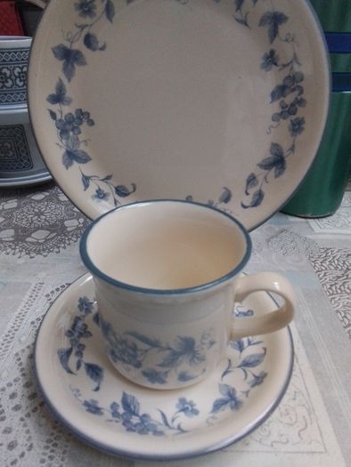Four Piece Breakfast Set Bilton's
