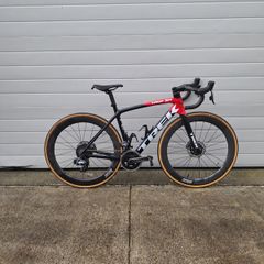 TREK Emonda SLR 7 52cm Force 12spd AXS Zipp 404 / Service Course SL (Cash Only)