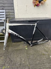 giant frameset size L