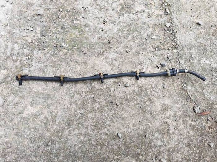 Hyundai leak off pipes D4HBB 2.2