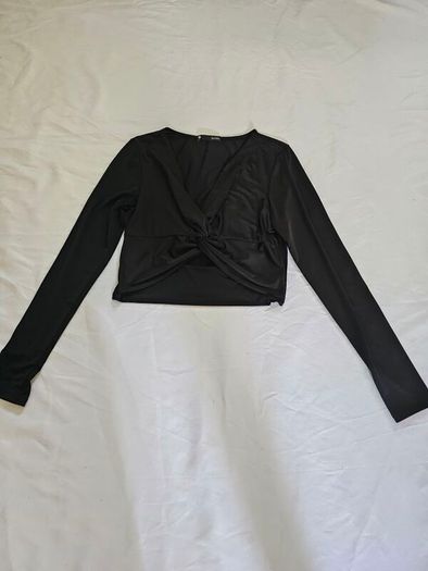 Krisa Revolve Black Cutout Crop Top RRP 85E