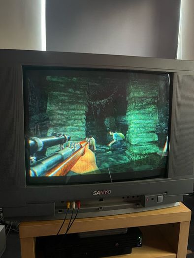 Sanyo 20" CRT (with original remote)