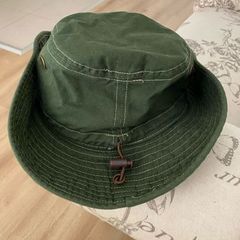 Bush Hat