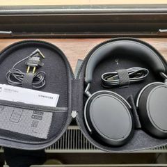 Sennheiser Momentum 4 Wireless