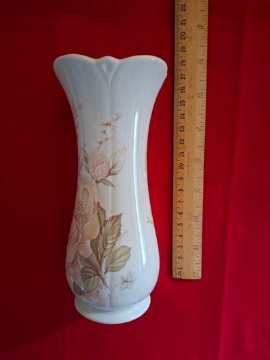 Vintage Staffordshire Vase (18cm)