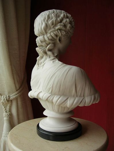 Bust of Clytie