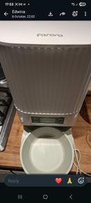 Cat Feeder
