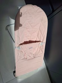BabyBjorn Bouncer Bliss Dusty Pink Cotton Petal Quilt