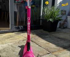 Pink Globber Scooter w/ Light-Up Wheels