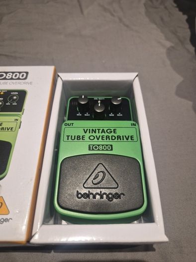 Behringer TO800 Vintage Overdrive