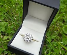 Vintage 9ct Yellow Gold Cluster Ring