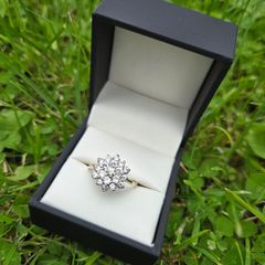 Vintage 9ct Yellow Gold Cluster Ring