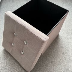 Blanket box