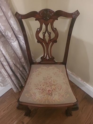 Mahogany Pierced back Chair