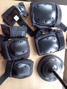 Knee pads (Bike accessories)