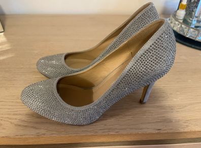 Silver Shoes