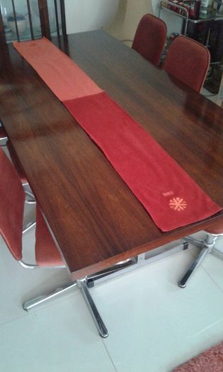Vintage Christmas Table Runner