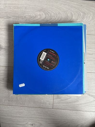vinyl house and trance