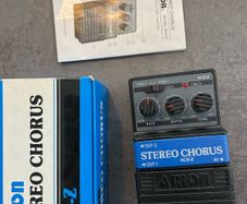 Arion SCH-Z, Stereo Chorus pedal.