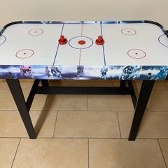 Air Hockey Table