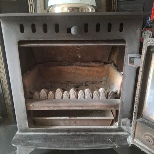 Solid fuel stove, 7Kw