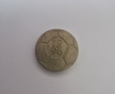 Euro 1996 2 pound football coin