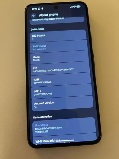 Google Pixel 8 128GB - Immaculate - Box, Cable, OtterBox + Extra Case