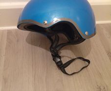 Quality Universal Helmet M-Size 2months old