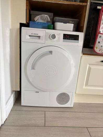Bosch series 4 , 8kg, tumble dryer