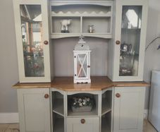Kitchen dresser