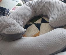 #FTC: Free to Collect - 3 Pregnancy pillows