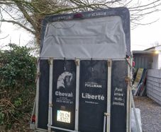 double horse box Cheval libertie