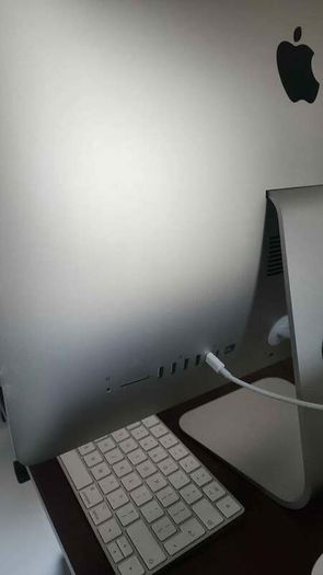 Apple Imac 4k 21.5' (2019) I3 1tb Hdd 8gb Ram