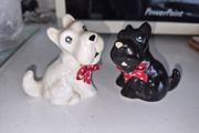 Scottie dogs