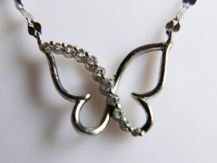 Vintage 925 Sterling Silver Butterfly Women's Pendant Necklace length 14" - 2g