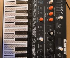 Arturia Microfreak