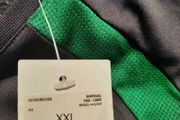 New tee shirt XXL tag attached