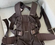 BabyBjorn Carrier One - Black
