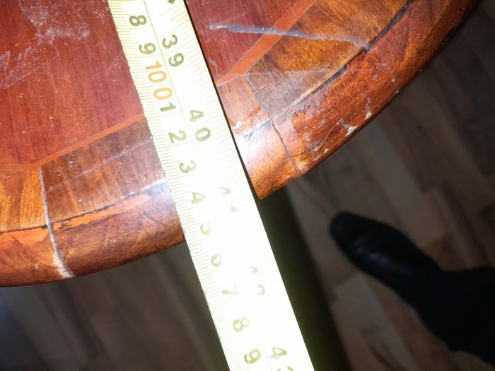 Beautiful Antique Kidney Shape Table