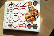 Mary Berry's Complete Cookbook