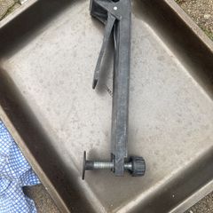 laser bracket