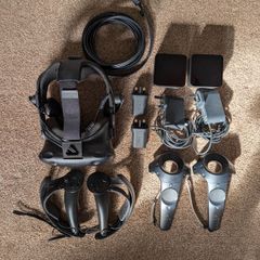 HTC Vive (Deluxe Audio Strap+Index Controllers)