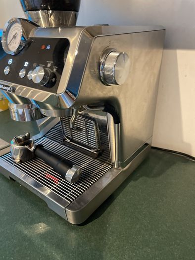Delonghi coffee machine