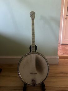 Bacon and Day Senorita Tenor Banjo